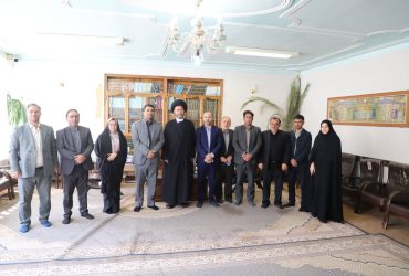 اعضای شورای اسلامی شهر اردبیل با آیت الله عاملی دیدار کردند