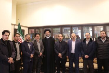 دیدار جمعی از دانش آموزان با آیت الله سید حسن عاملی