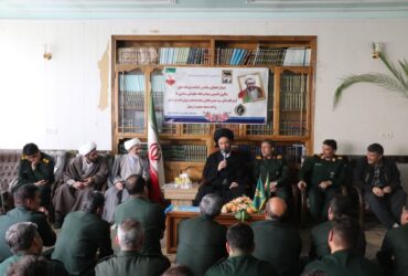 دیدار اعضای ستاد بزرگداشت برنامه های سالروز تاسیس سپاه با آیت الله عاملی