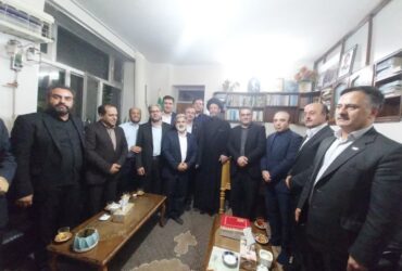 مدیرعامل شرکت شهرک های کشاورزی کشور با آیت الله عاملی دیدار کرد