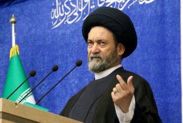 فیلم کامل خطبه های نماز جمعه اردبیل در 7 شهریور ۱۴۰۴