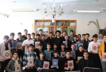 دانش آموزان دبیرستان متوسطه دوم شاهد با آیت الله عاملی دیدار کردند