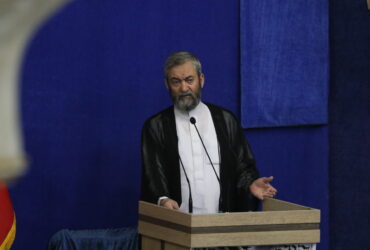 فیلم کامل اقامه نماز طلب باران به امامت آیت الله عاملی