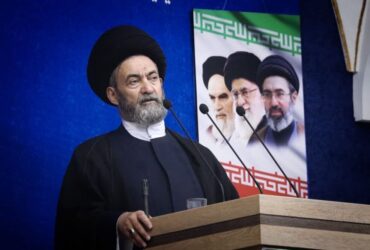 حضور حیرت آور مردم در میادین، اتمام حجت برای مسئولین (خطبه های 25 اردیبهشت 1405)